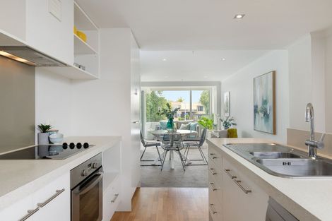 Photo of property in 102/332 Maunganui Road, Mount Maunganui, 3116