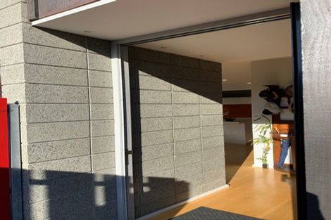 Photo of property in 148 Holly Road, St Albans, Christchurch, 8014