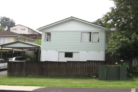Photo of property in 22 Glenbervie Crescent, Massey, Auckland, 0614