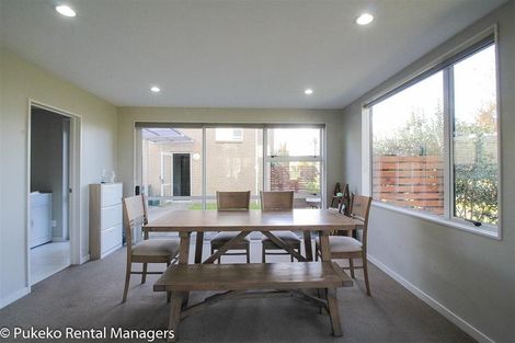 Photo of property in 28 Kuaka Drive, Takanini, 2112