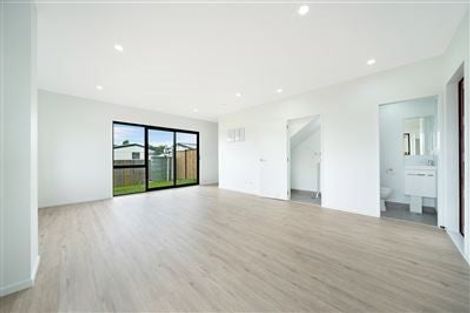 Photo of property in 41 Eileen Newey Place, Henderson, Auckland, 0612