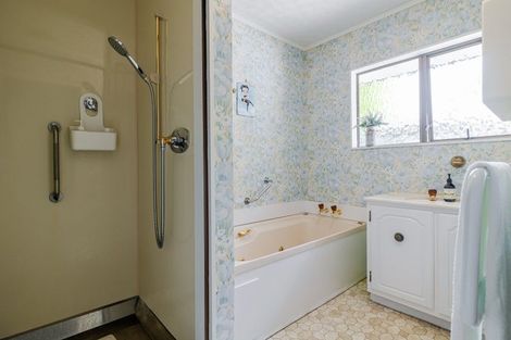 Photo of property in 69 Slacks Road, Awapuni, Palmerston North, 4412