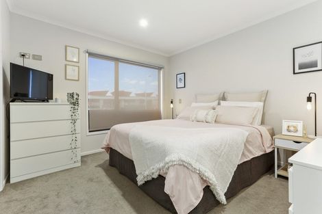 Photo of property in 81e Hobsonville Point Road, Hobsonville, Auckland, 0616