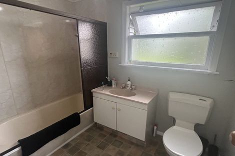 Photo of property in 6 Radnor Place, Highbury, Palmerston North, 4412