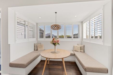 Photo of property in 10 Silver Peaks Drive, West Melton, 7618