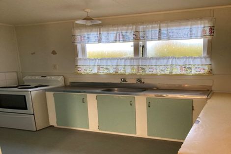 Photo of property in 7 Mirage Place, Beach Haven, Auckland, 0626