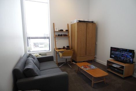 Photo of property in 15 Nevill Road, Hobsonville, Auckland, 0616