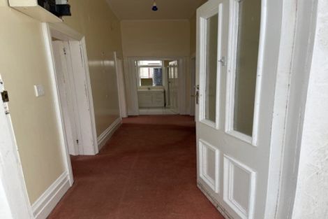 Photo of property in 128 Wallace Street, Mount Cook, Wellington, 6021