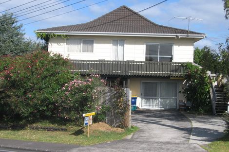 Photo of property in 1/38a Manuka Road, Glenfield, Auckland, 0629