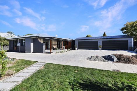 Photo of property in 27 Oak Grove, Ashburton, 7700