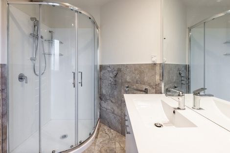 Photo of property in 21 Pukekura Place, Taradale, Napier, 4112