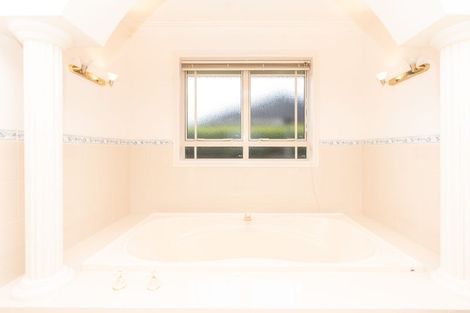 Photo of property in 17 Raungawari Drive, Huntington, Hamilton, 3210