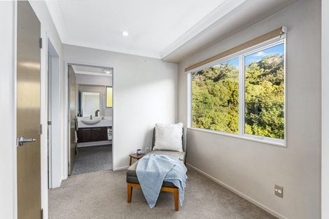Photo of property in 9 Paremata Drive, Paremata, Porirua, 5024