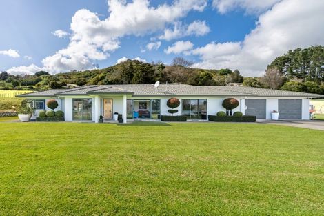 Photo of property in 32 Davies Road, Ramarama, Drury, 2579