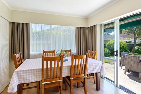 Photo of property in 11 Rawene Street, Waikanae, 5036