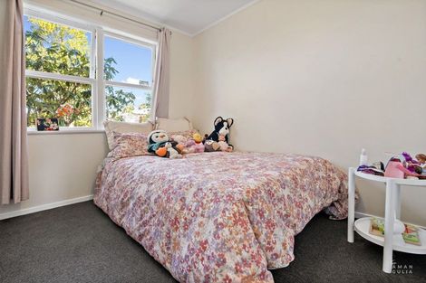 Photo of property in 31 Bodi Place, Te Atatu South, Auckland, 0610