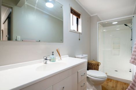 Photo of property in 55 Blakeborough Drive, Forrest Hill, Auckland, 0620