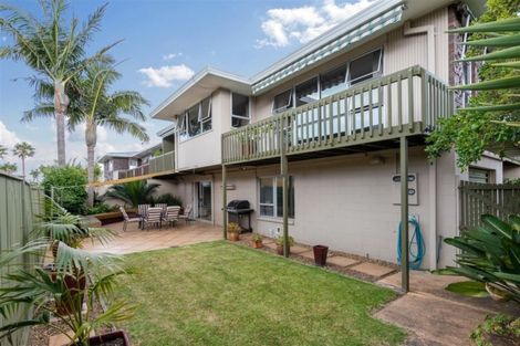 Photo of property in 1/31 Mccrystal Avenue, Bucklands Beach, Auckland, 2012