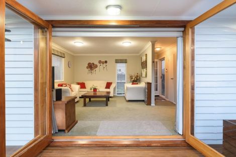 Photo of property in 15 Bernard Street, Avenues, Whangarei, 0110