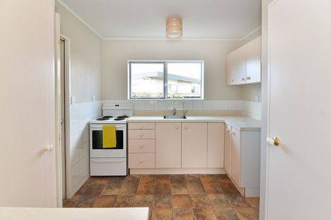 Photo of property in 96c Lakeside Drive, Orewa, 0931
