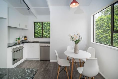 Photo of property in 92c/2 Englefield Road, Northwood, Christchurch, 8051