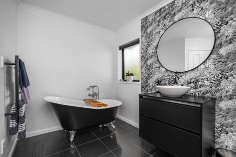 Photo of property in 61 Contour Avenue, Pyes Pa, Tauranga, 3112