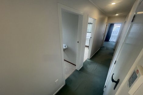 Photo of property in 3 Mcenroe Grove, Naenae, Lower Hutt, 5011