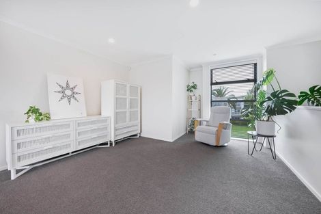 Photo of property in 40 Buckley Avenue, Hobsonville, Auckland, 0616
