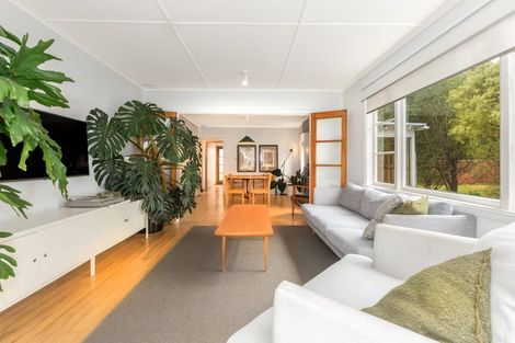 Photo of property in 8 Mangaroa Hill Road, Maoribank, Upper Hutt, 5018