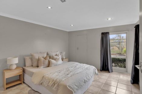 Photo of property in 8 Braid Road, St Andrews, Hamilton, 3200
