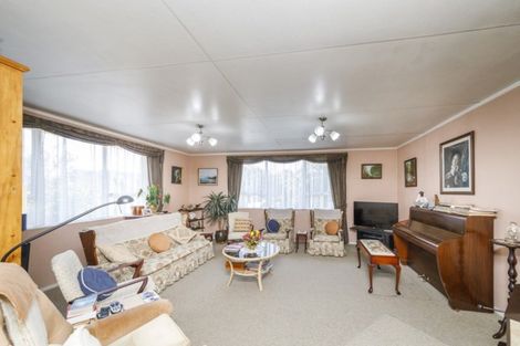 Photo of property in 8 Tennent Court, Marton, 4710