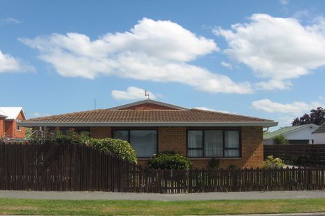 Photo of property in 387 Harewood Road, Bishopdale, Christchurch, 8053