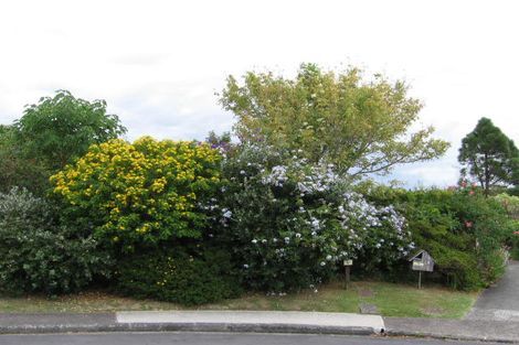 Photo of property in 1/1a Piripiri Crescent, Torbay, Auckland, 0630