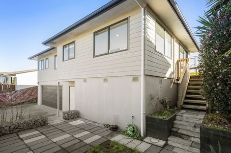 Photo of property in 62 Meander Drive, Welcome Bay, Tauranga, 3112