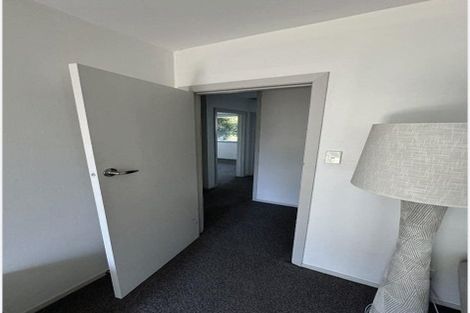 Photo of property in 2/32 Mona Vale Avenue, Riccarton, Christchurch, 8011