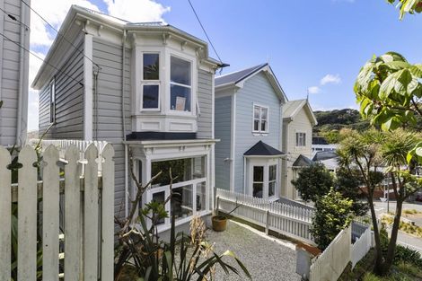 Photo of property in 34 Drummond Street, Mount Cook, Wellington, 6021