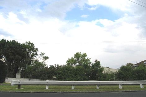 Photo of property in 17 Firth Road, Torbay, Auckland, 0630