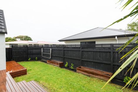 Photo of property in 76a Wood Street, Takaro, Palmerston North, 4410