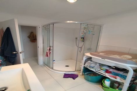 Photo of property in 12 Liam Place, Half Moon Bay, Auckland, 2012