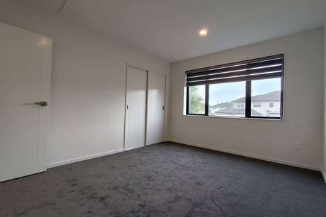 Photo of property in 76 Mcleod Road, Te Atatu South, Auckland, 0610