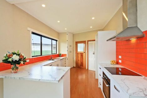 Photo of property in 25 Trinity Crescent, Pirimai, Napier, 4112