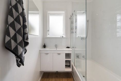 Photo of property in 3 Somerset Crescent, Highbury, Palmerston North, 4412