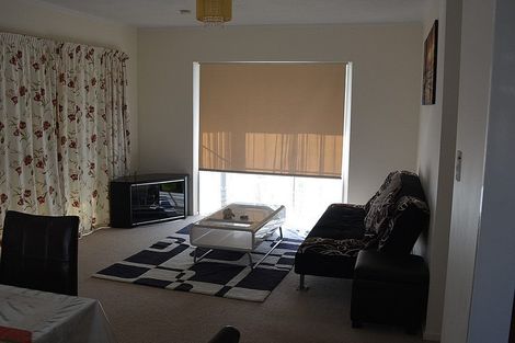 Photo of property in 2/137 Great South Road, Manurewa, Auckland, 2102