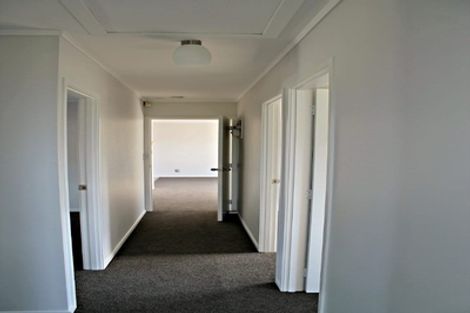 Photo of property in 8 Benchmark Drive, Massey, Auckland, 0614