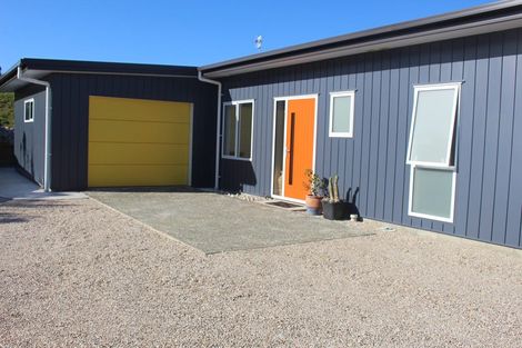 Photo of property in 12 Tiro Kina Road, Tasman, Upper Moutere, 7175