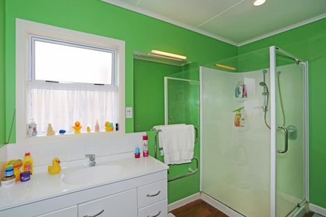 Photo of property in 18 Saint Johns Avenue, Tuakau, 2121