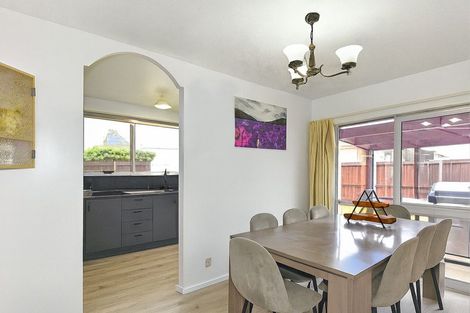 Photo of property in 1/3 Ansonby Street, Russley, Christchurch, 8042