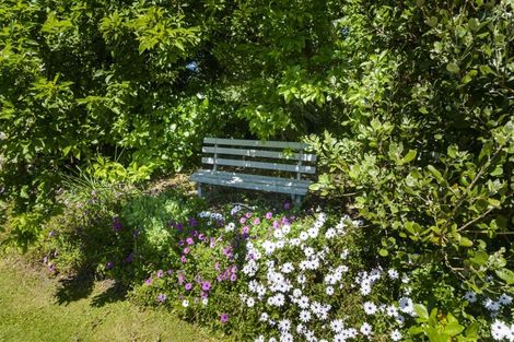 Photo of property in 17 Skerman Street, Marton, 4710