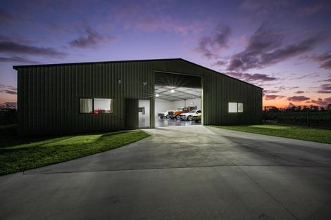 Photo of property in 129 Ostrich Farm Road, Pukekohe, 2676