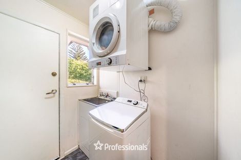 Photo of property in 118 Holborn Drive, Stokes Valley, Lower Hutt, 5019